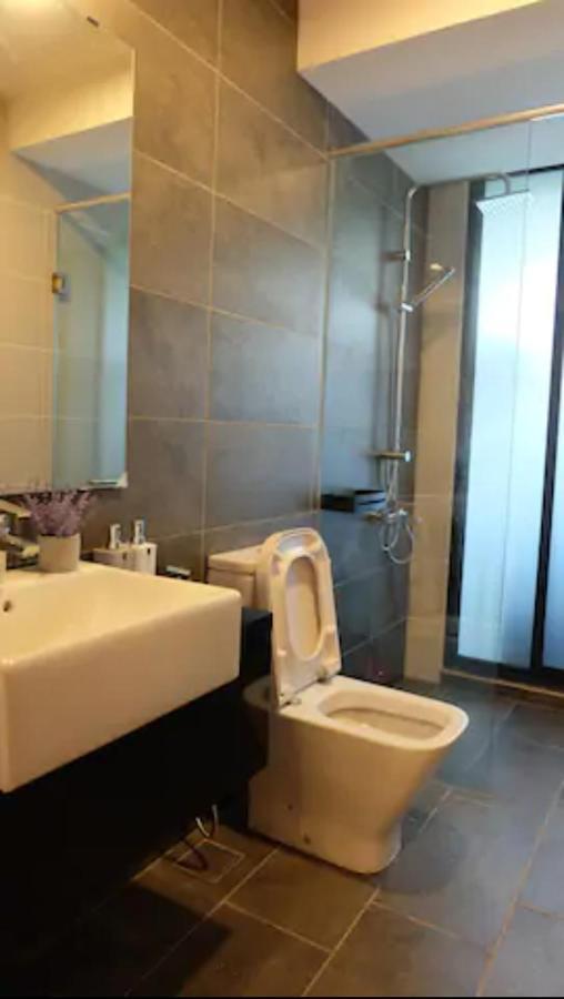 Almas Puteri Harbour Nusajaya Suite Room Exclusive Room 5 Min To Legoaland By Homespace Exterior photo